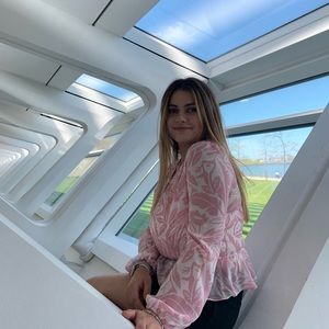 Gorgeous ping sheer top from UO